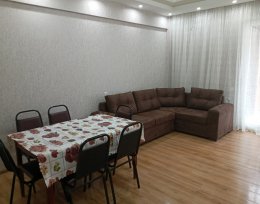 ქირავდება 3 ოთახიანი ბინა