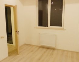 იყიდება 3 ოთახიანი ბინა