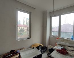 იყიდება 3 ოთახიანი ბინა