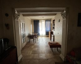 For sale 4 room flat