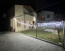 Продается 373.4 м дом