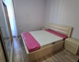 ქირავდება 2 ოთახიანი ბინა