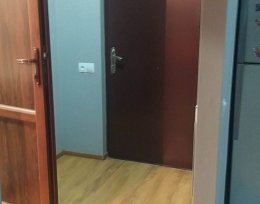 ქირავდება 2 ოთახიანი ბინა