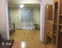 გირავდება 2 ოთახიანი ბინა