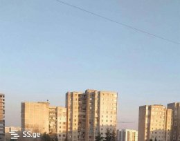 იყიდება 3 ოთახიანი ბინა