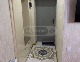 ქირავდება 2 ოთახიანი ბინა