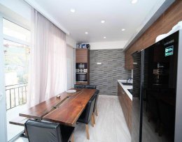 For sale 4 room flat