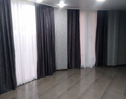 იყიდება 2 ოთახიანი ბინა