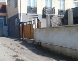 For sale 280 m² house