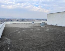Продается 4 Комнатная квартира