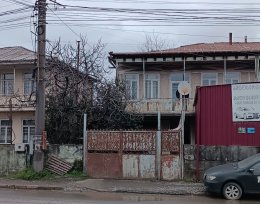 For sale 1300 m² house