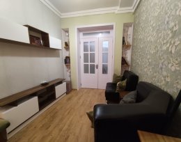 ქირავდება 4 ოთახიანი ბინა