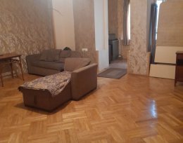 Продается 45 м коммерческая помещения