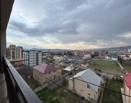 ქირავდება 2 ოთახიანი ბინა