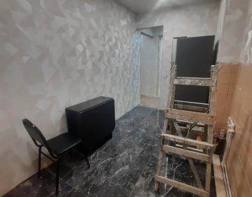 იყიდება 4 ოთახიანი ბინა