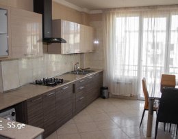 Продается 4 Комнатная квартира