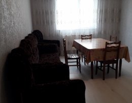 ქირავდება 2 ოთახიანი ბინა