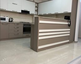 ქირავდება 4 ოთახიანი ბინა
