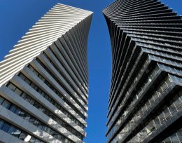Продается 2 Комнатная квартира
