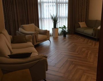 For rent 5 room flat