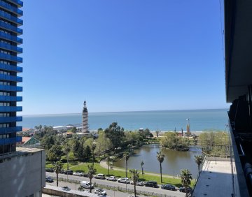 ქირავდება დღიურად სტუდიოს ტიპის ბინა