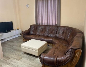 For rent Studio type flat