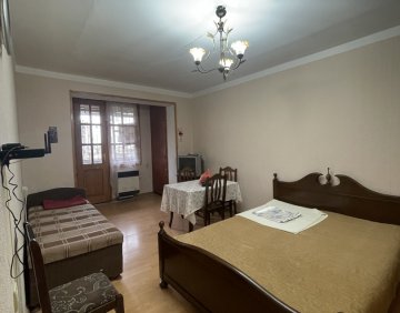 ქირავდება 1 ოთახიანი ბინა