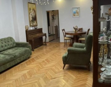 ქირავდება 3 ოთახიანი ბინა