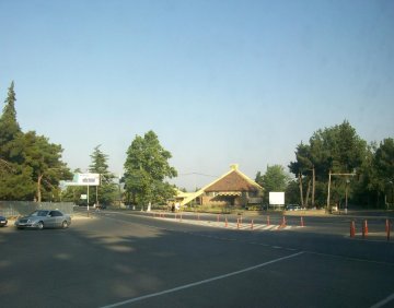 ქირავდება 2 ოთახიანი ბინა