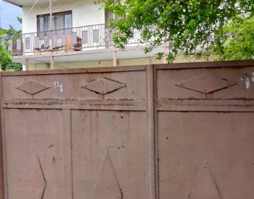 For sale 180 m² house