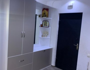 ქირავდება დღიურად 4 ოთახიანი ბინა