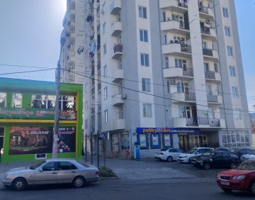 Продается 3 Комнатная квартира