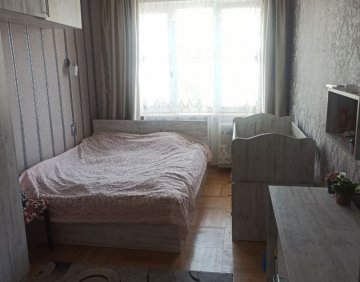 For sale 4 room flat