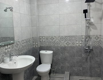 Продается 2 Комнатная квартира
