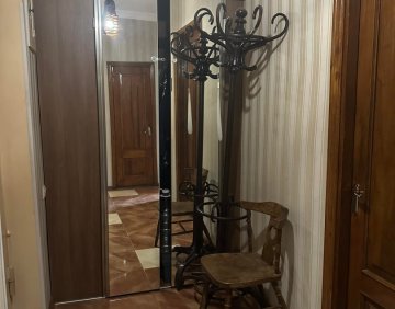 ქირავდება 3 ოთახიანი ბინა