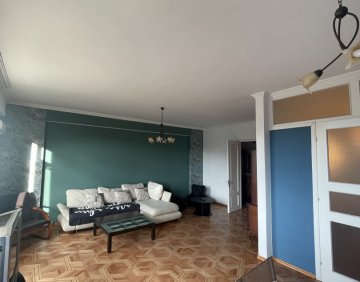 ქირავდება 3 ოთახიანი ბინა