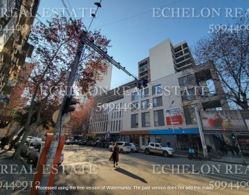 იყიდება 2 ოთახიანი ბინა