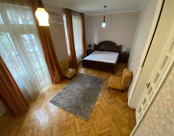 For rent 4 room flat
