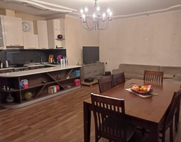 For sale 4 room flat