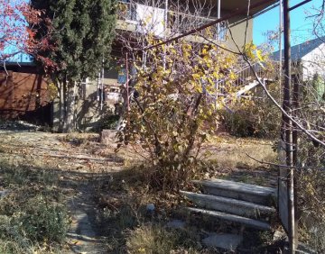 იყიდება 400 მ² სახლი / აგარაკი