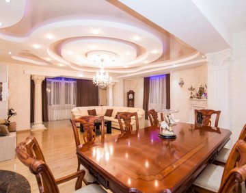 Продается 4 Комнатная квартира