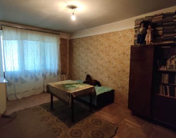იყიდება 3 ოთახიანი ბინა
