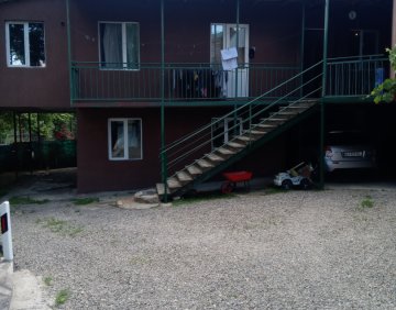 For rent 1000 m² house
