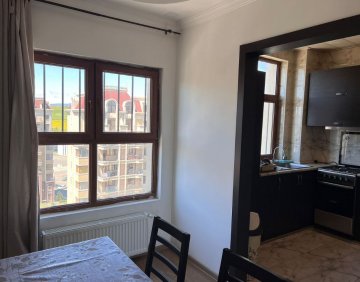 For sale 5 room flat
