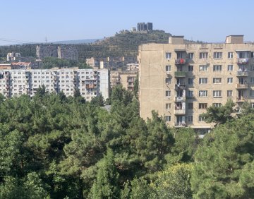 Продается 3 Комнатная квартира