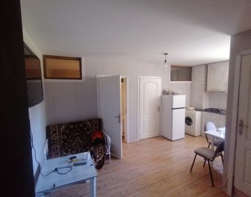 Продается 3 Комнатная квартира