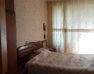 Продается 4 Комнатная квартира