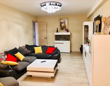For sale 4 room flat