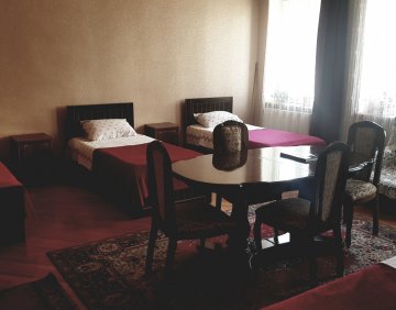 For rent 519 m² house