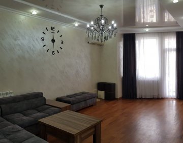 ქირავდება დღიურად 3 ოთახიანი ბინა